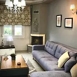 Apartament το σπίτι με θέα τα τρίκαλα!