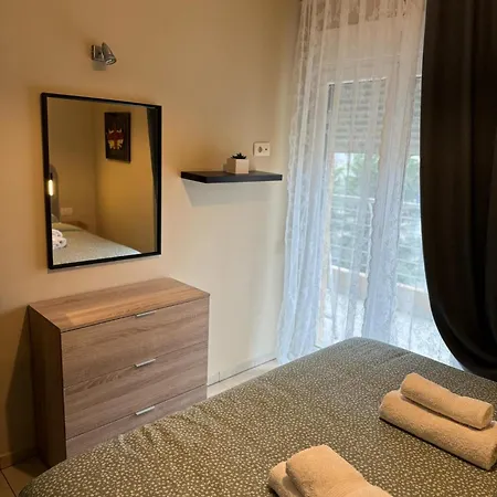 Το σπίτι με θέα τα Τρίκαλα! Apartment *