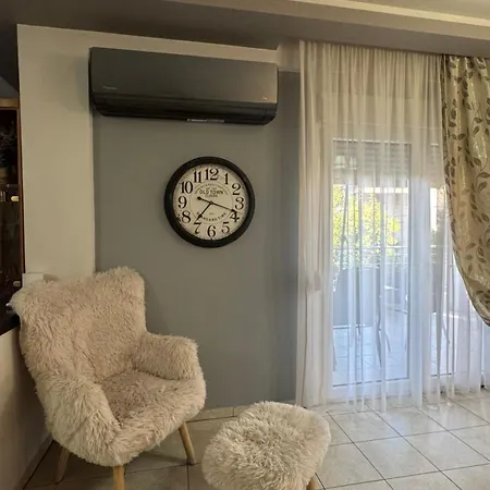 Το σπίτι με θέα τα Τρίκαλα!